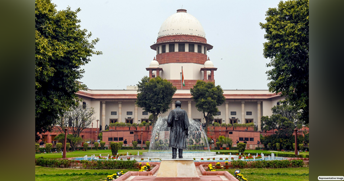 SC issues notice, stays Parliament Ethics Committee summon to WB senior officials in Sandeshkhali matter